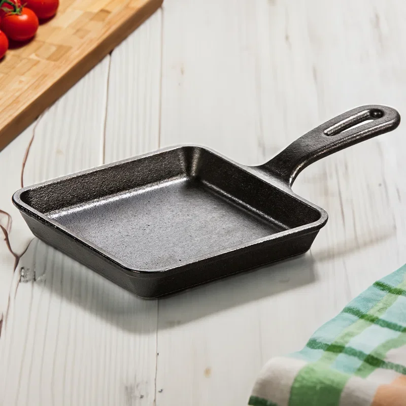 Wybór klientów LODGE Square 13 cm czarna - patelnia żeliwna