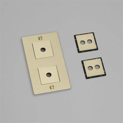 Sprawdź teraz EU RAMKA Z WYPEŁNIENIEM PIONOWA 2G WALL PLATE BRASS | BUSTER + PUNCH