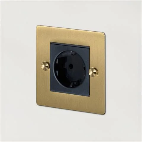 Hit cenowy UK GNIAZDO WTYKOWE 1G EURO PLUG SOCKET BRASS | BUSTER + PUNCH